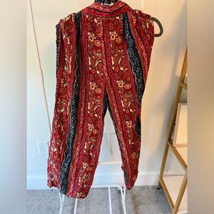 ✨Rare Henri Bendel vintage silk floral pants size Small comfortable